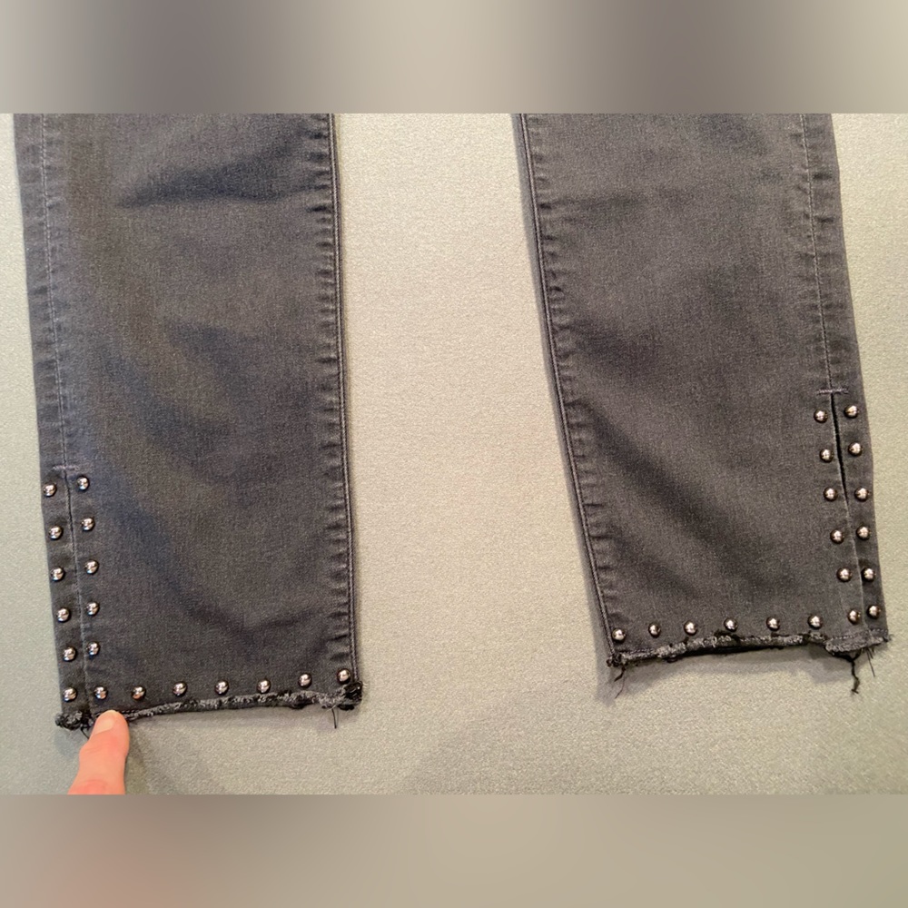 Citizens of Humanity, Rocket, High Rise, skinny, black Jeans, studs, size 28 - Picture 3 of 11